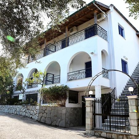 Athina Apartments Kato Korakiana 외부 사진