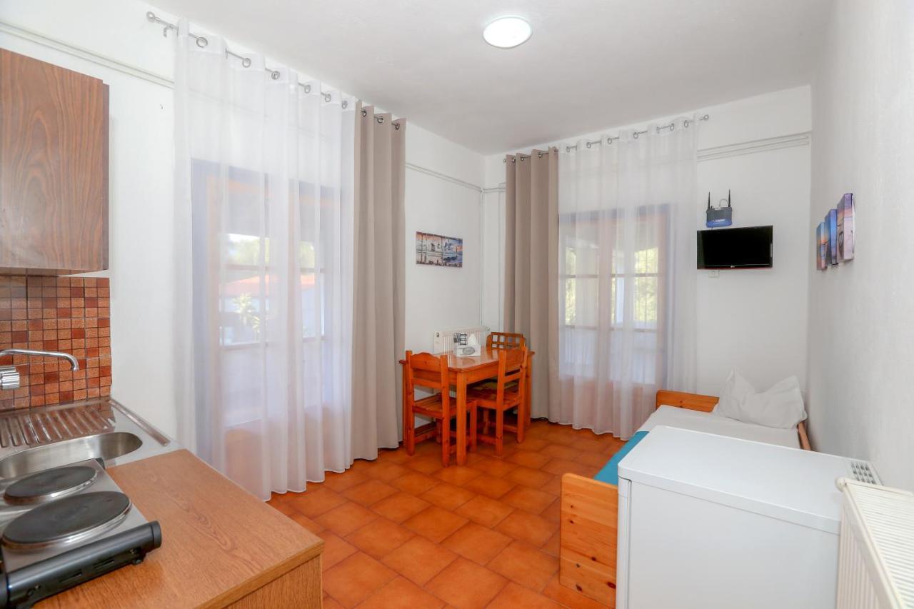 Athina Apartments Kato Korakiana 외부 사진
